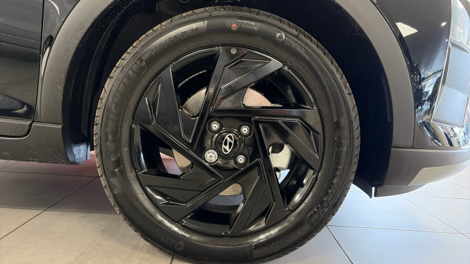 Hyundai BAYON 1.0 TGDi [90] Black Line 5dr Petrol Hatchback - Image 7